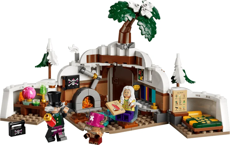 LEGO ONE PIECE Dr. Hiriluk's Hideout: a snowy dome hut with a tree on top, a top-hatted minifigure with a telescope, a white-haired minifigure and Chopper
